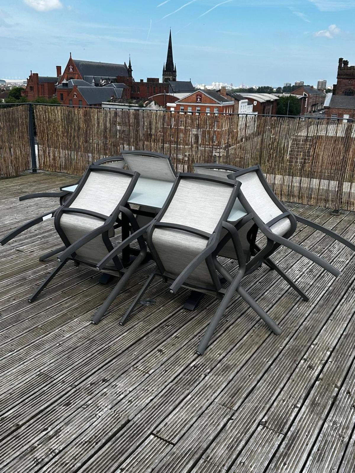 Penthouse - Liverpool City Centre - Nhs Stays - Liverpool Royal Hospital Extérieur photo